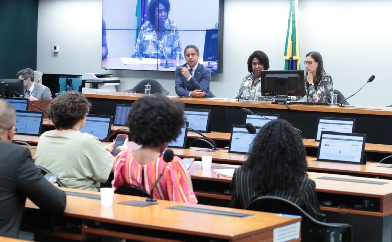 representantes-do-movimento-negro-apostam-no-papel-reparador-do-fundo-nacional-da-igualdade-racial